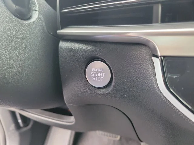 2025 Kia Sorento S - Photo 23