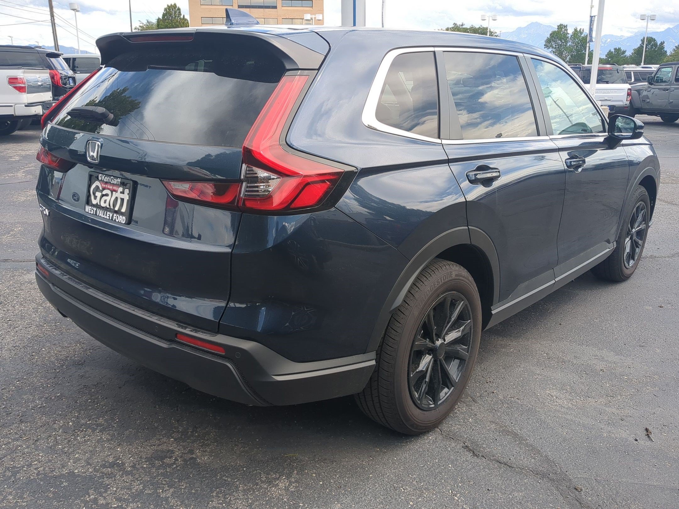 Used 2025 Canyon Honda EX-L image 3