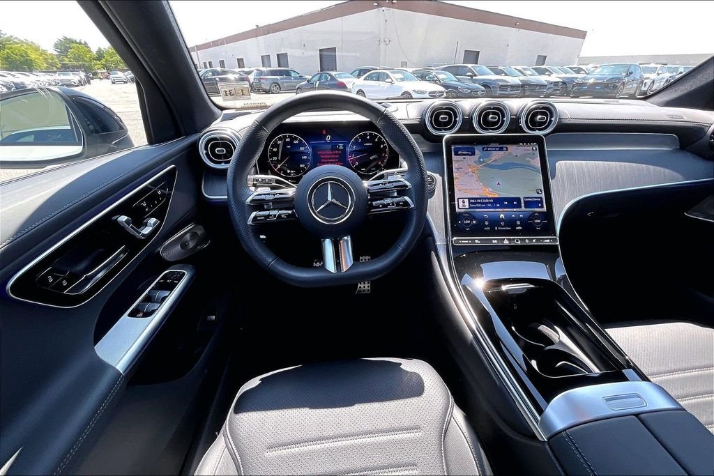 Used 2026 Gray Mercedes-Benz GLC 300 image 5
