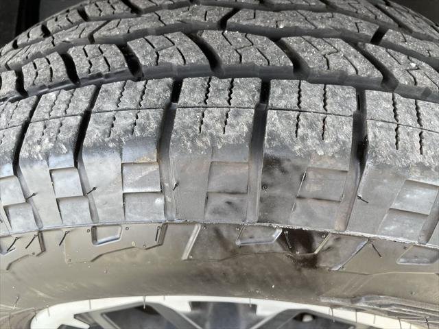 Certified Used 2025 CUTTING EDGE Toyota  image 30