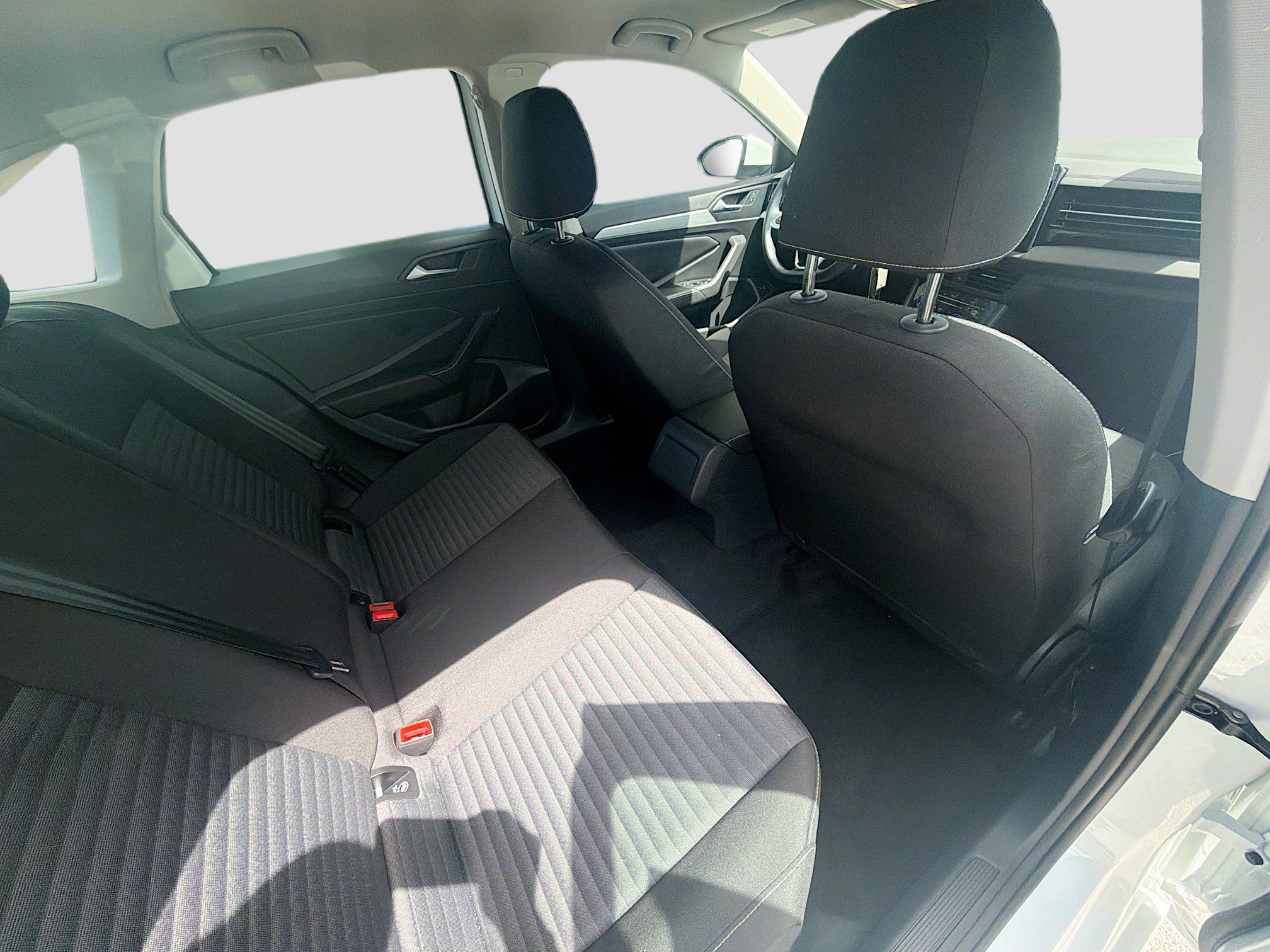 Certified Used 2025 Pure White Volkswagen S image 28