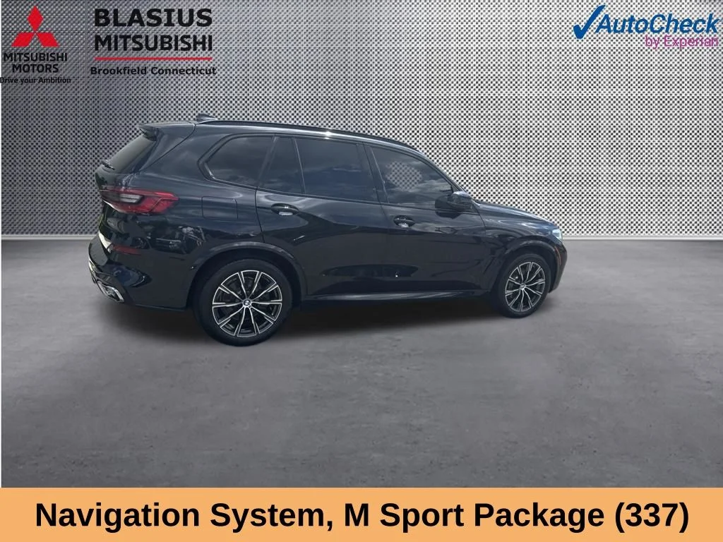 Used 2020 Black BMW xDrive40i image 14