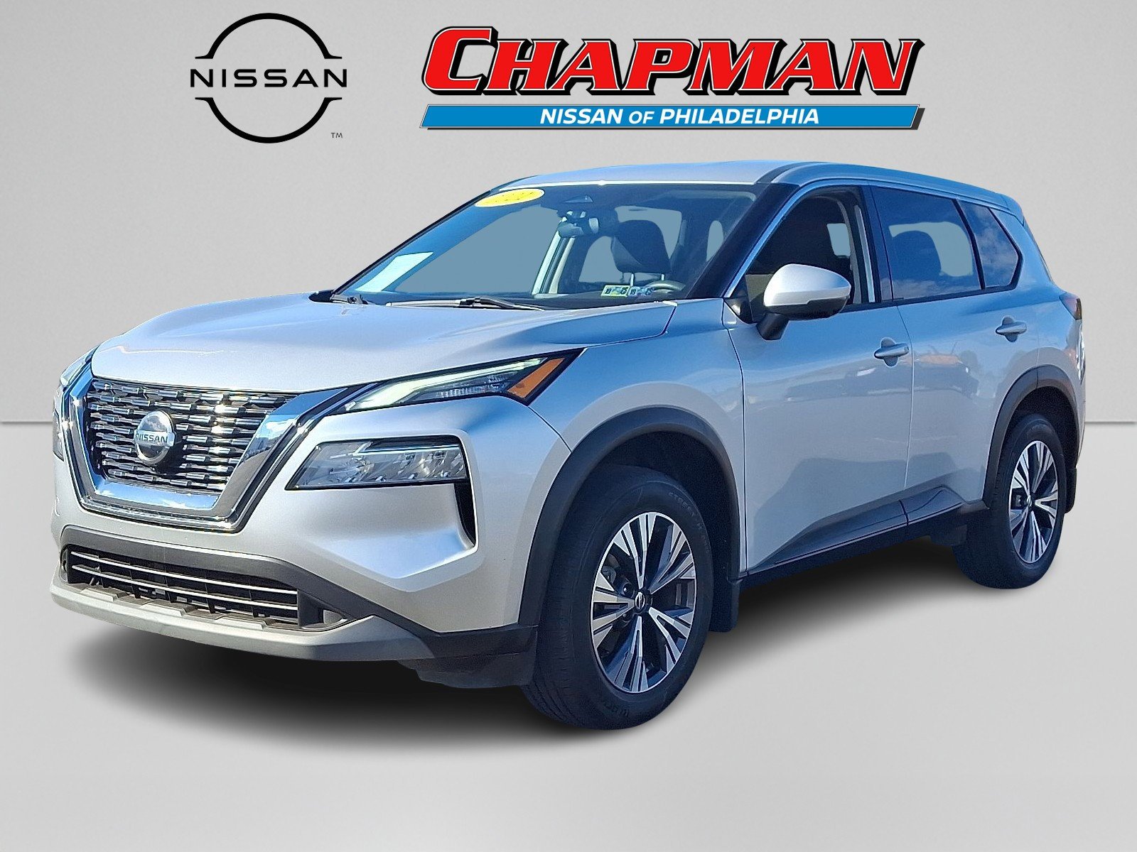 2021 Nissan Rogue SV photo 2