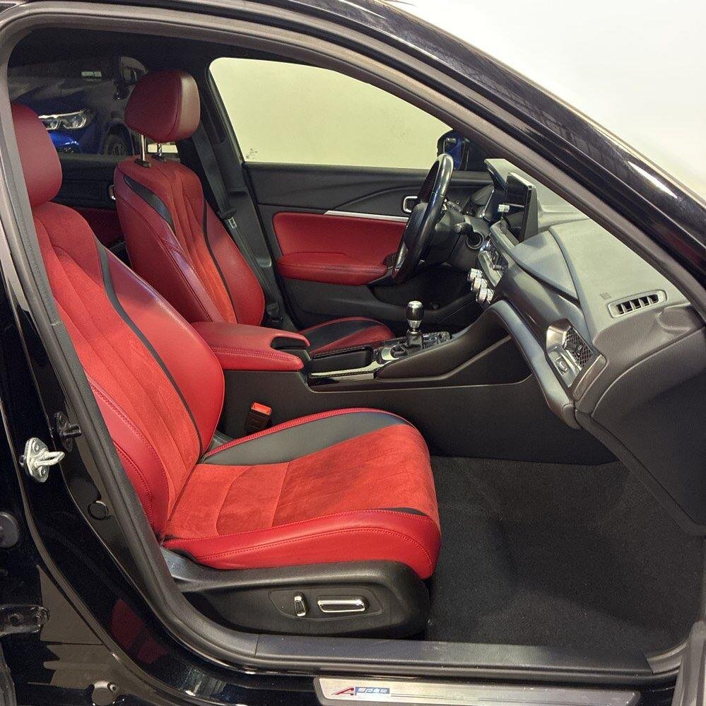Used 2023 Majestic Black Pearl Acura w/A-Spec Technology Package image 8