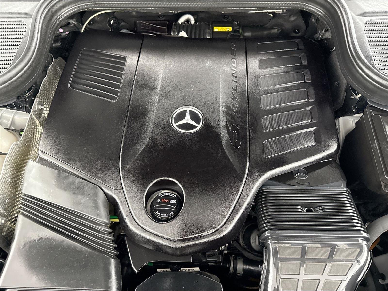Used 2025 MANUFAKTUR Alpine Grey Mercedes-Benz GLS 450 image 49