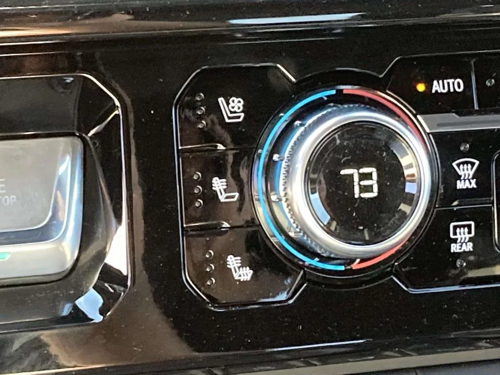 New 2026 Onyx Black GMC AT4 image 21