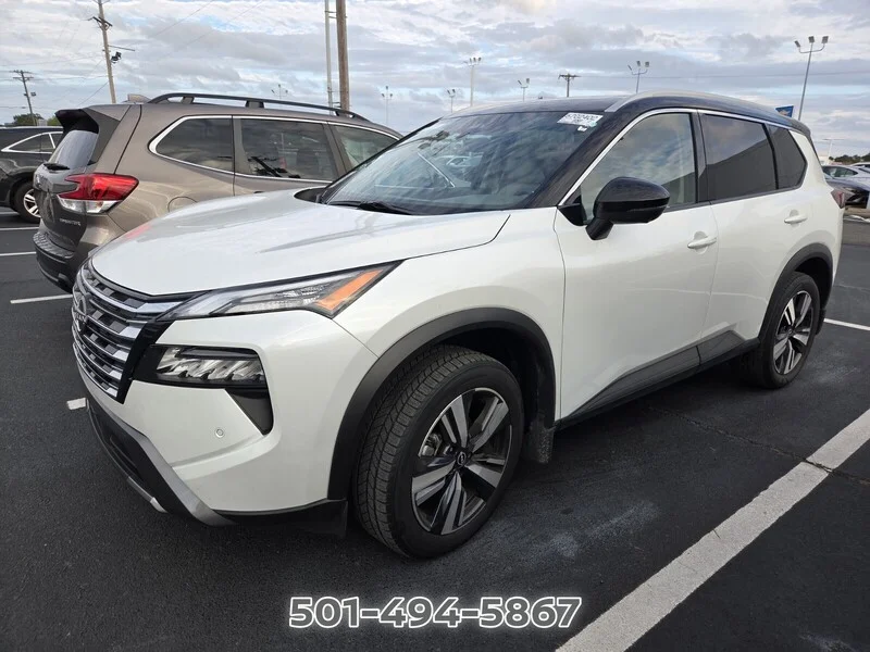 Used 2024 White Pearl NISSAN SL image 10