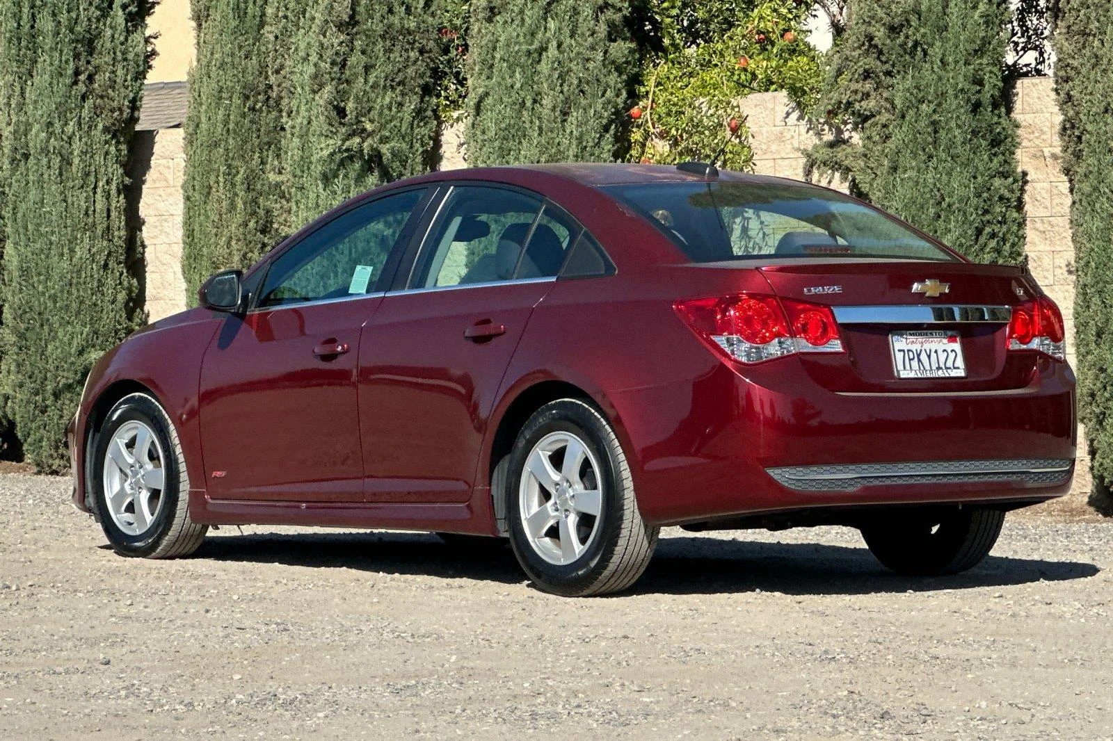 Used 2016 Siren Red Tintcoat Chevrolet LT image 5