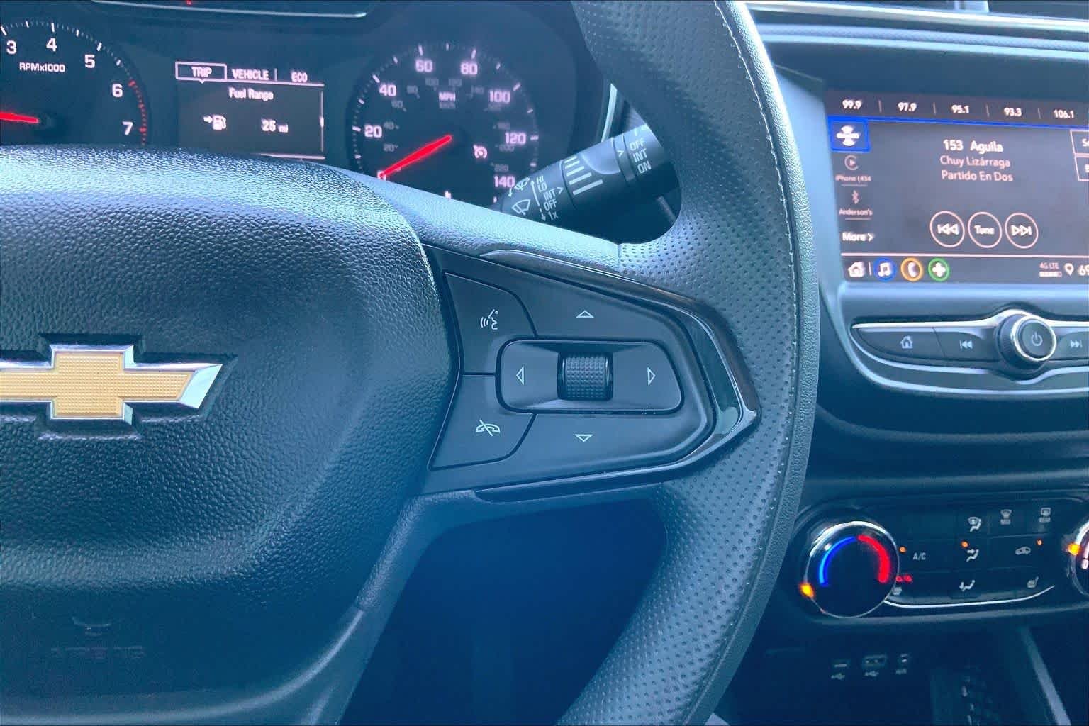Used 2022 Summit White Chevrolet LT image 24
