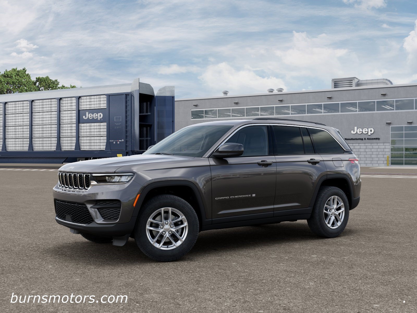 New 2026 Baltic Gray Metallic Clear-Coat Exterior Paint Jeep Laredo image 2