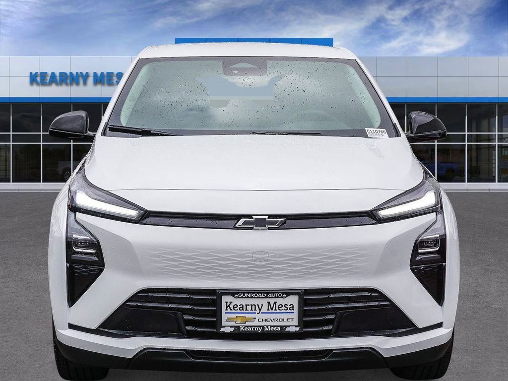 New 2027 Summit White Chevrolet LT image 2