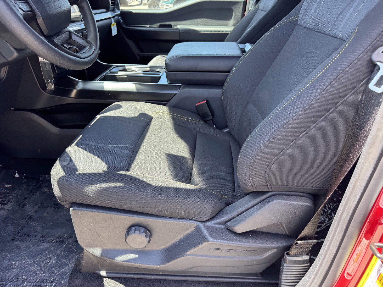 2025 Ford F-150 STX - Photo 15