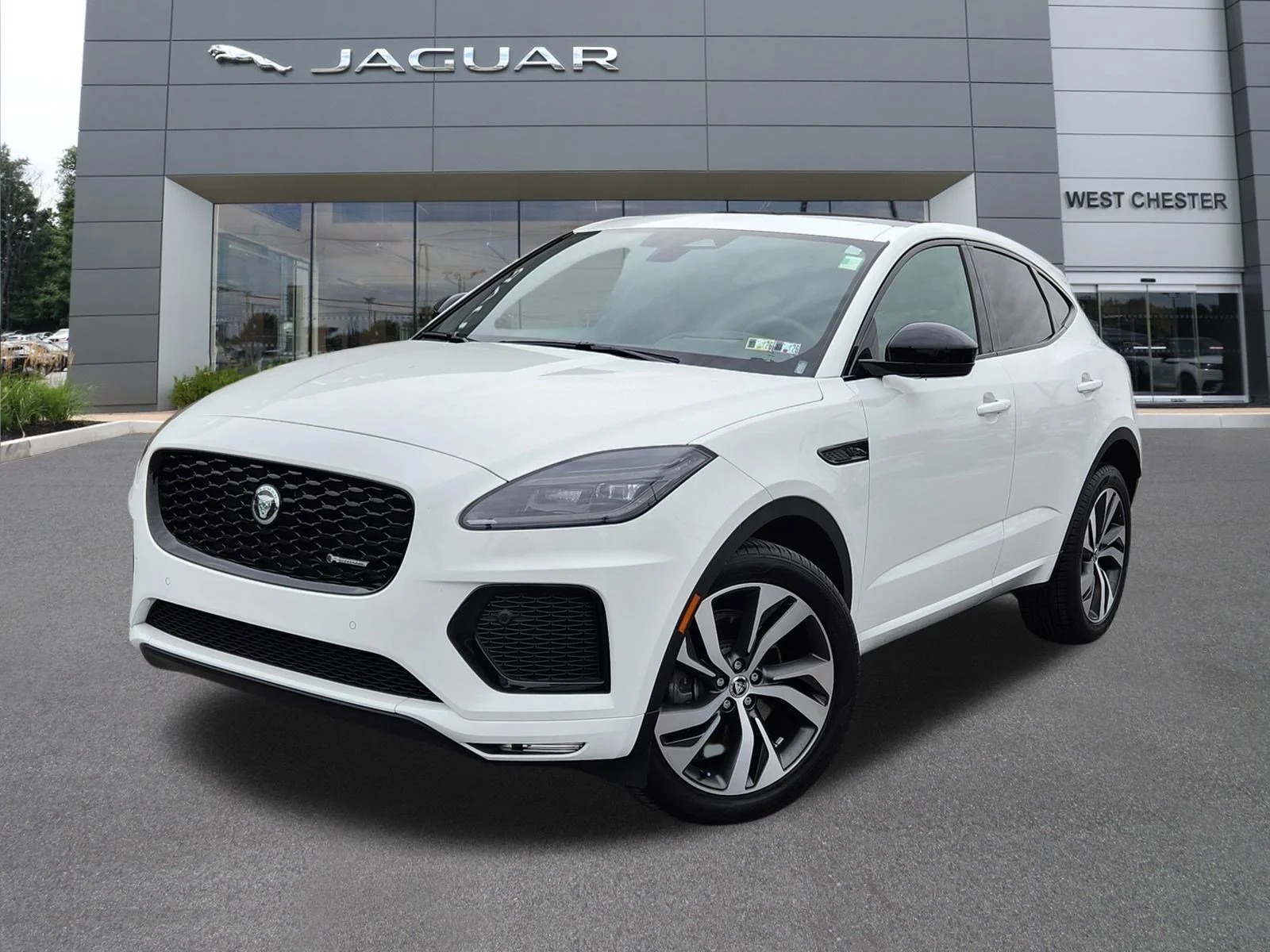 2024 Jaguar E-PACE P250 R-DYNAMIC SE's photo