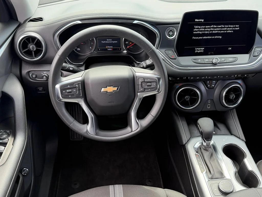 Used 2023 White Chevrolet LT image 13