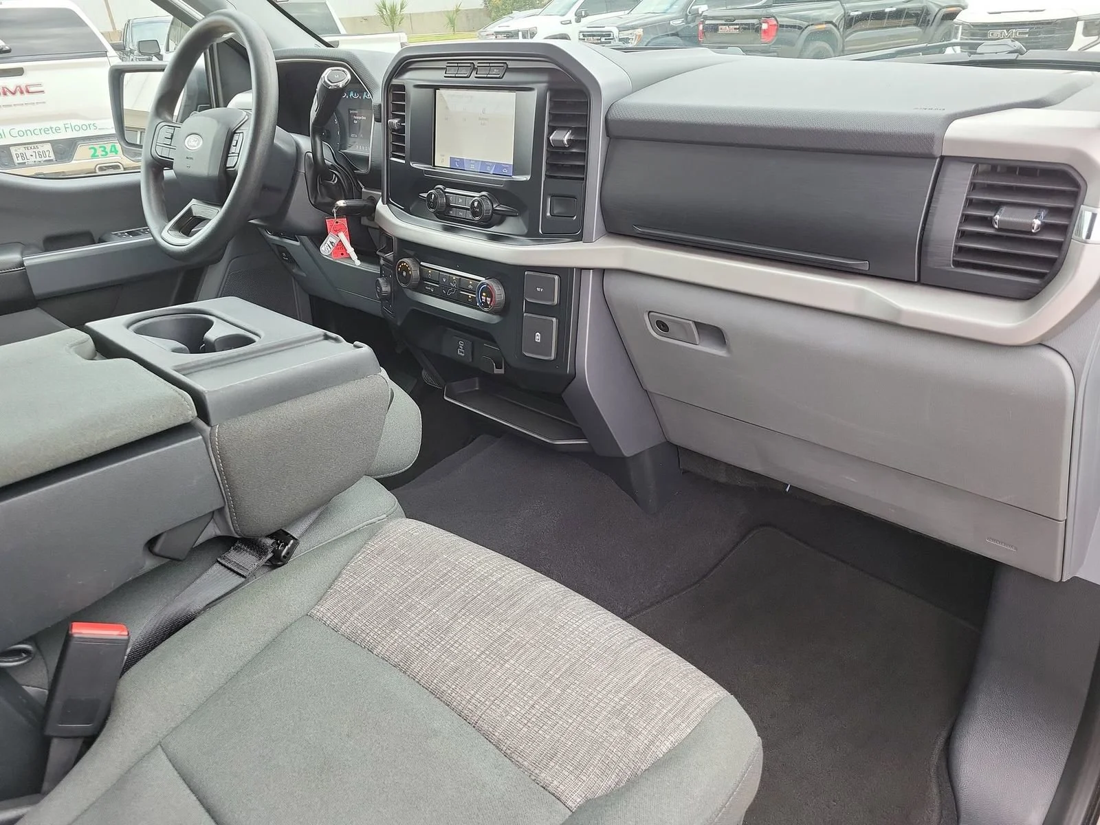 2023 Ford F-150 XL - Photo 28