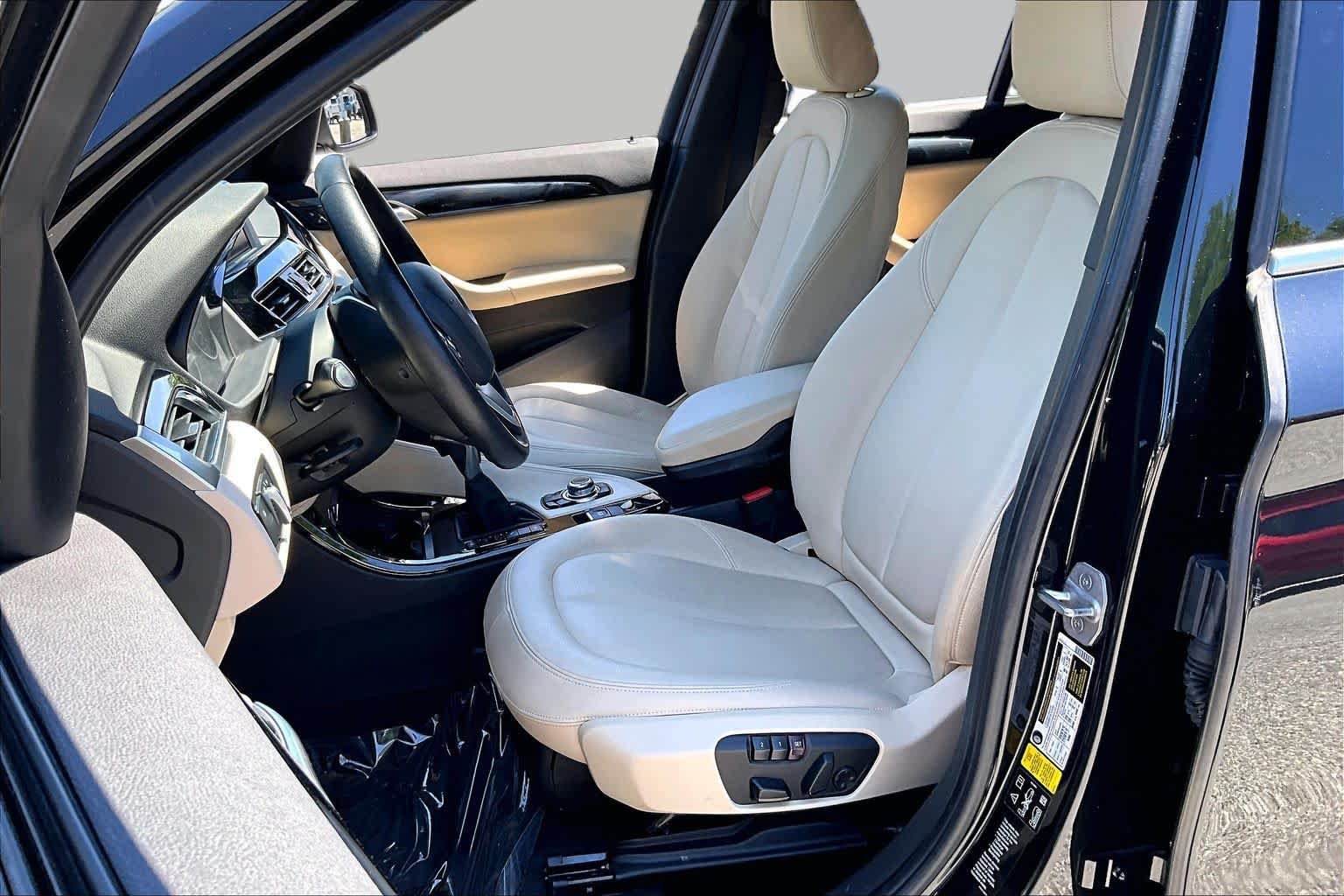 Used 2016 Alpine White BMW xDrive28i image 8