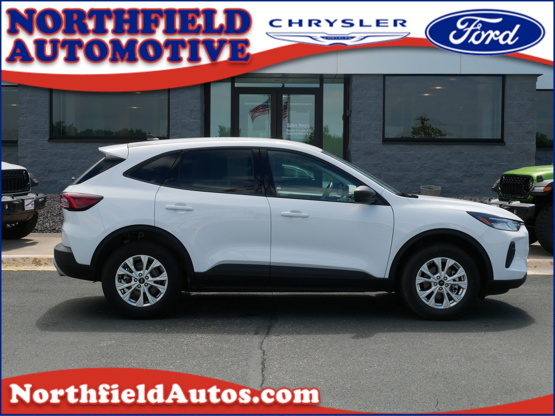 Used 2025 White Ford Active image 1