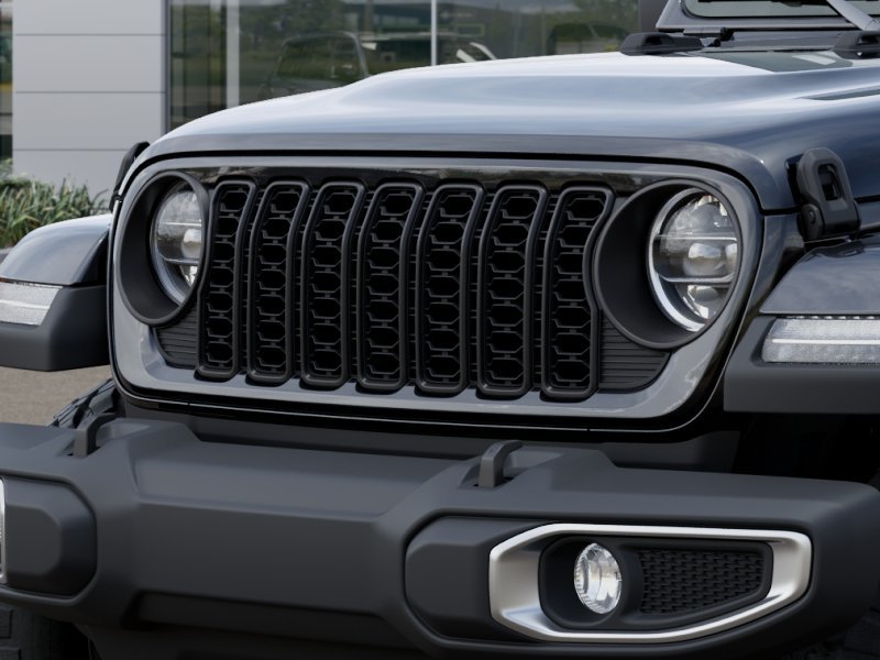 New 2025 Black Clearcoat Jeep High Tide image 50