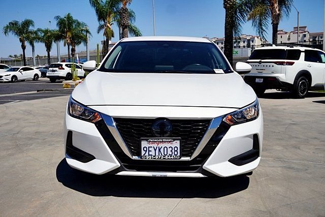 Used 2023 White Nissan SV image 9