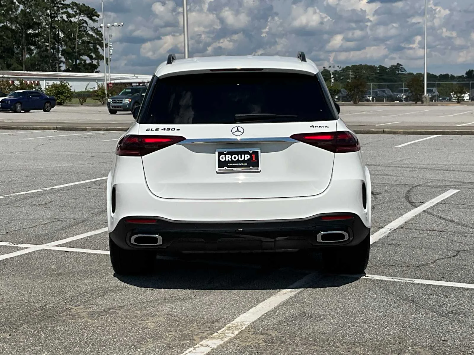 Used 2025 Polar White Mercedes-Benz GLE 450e image 77