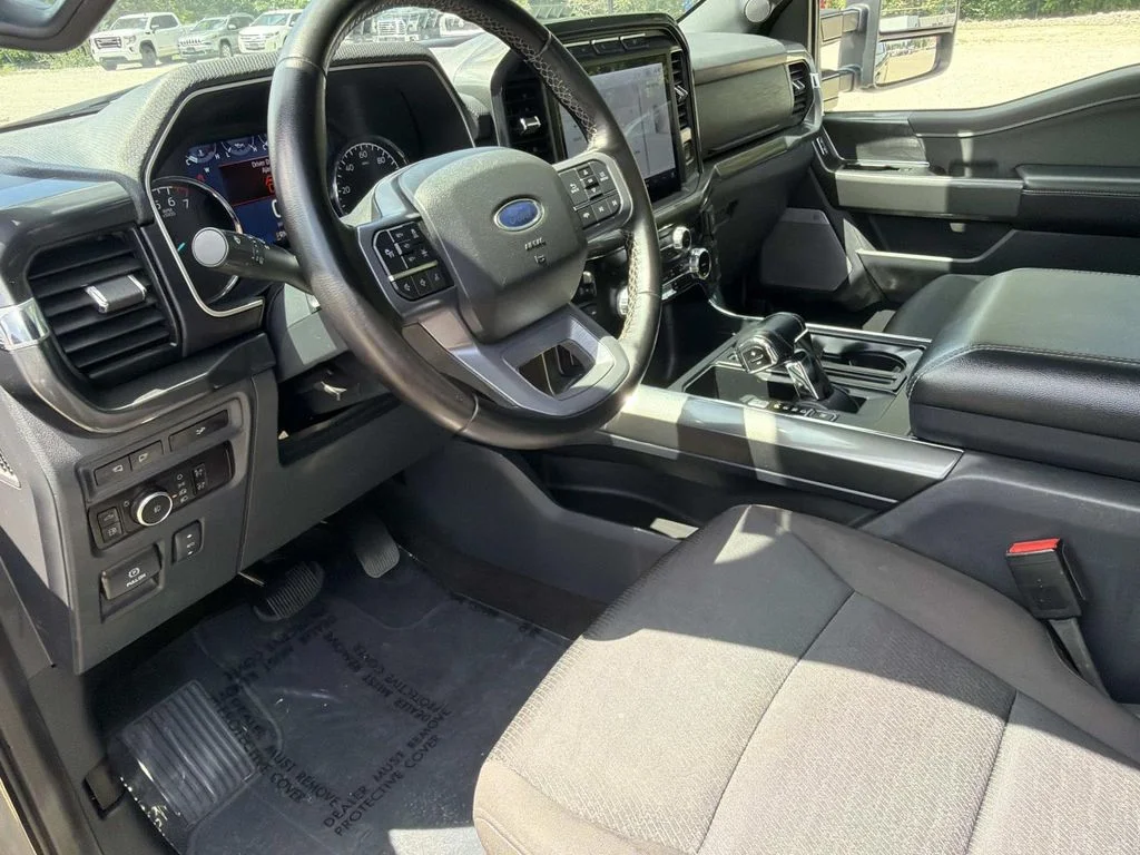 Used 2023 Gray Ford XLT image 22