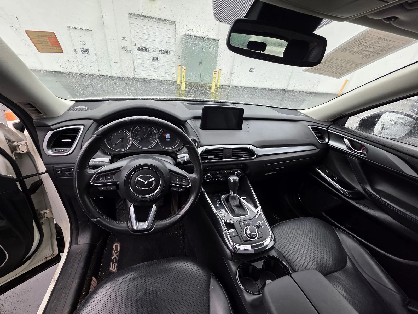 Used 2018 Snowflake White Pearl Mica Mazda Touring image 12