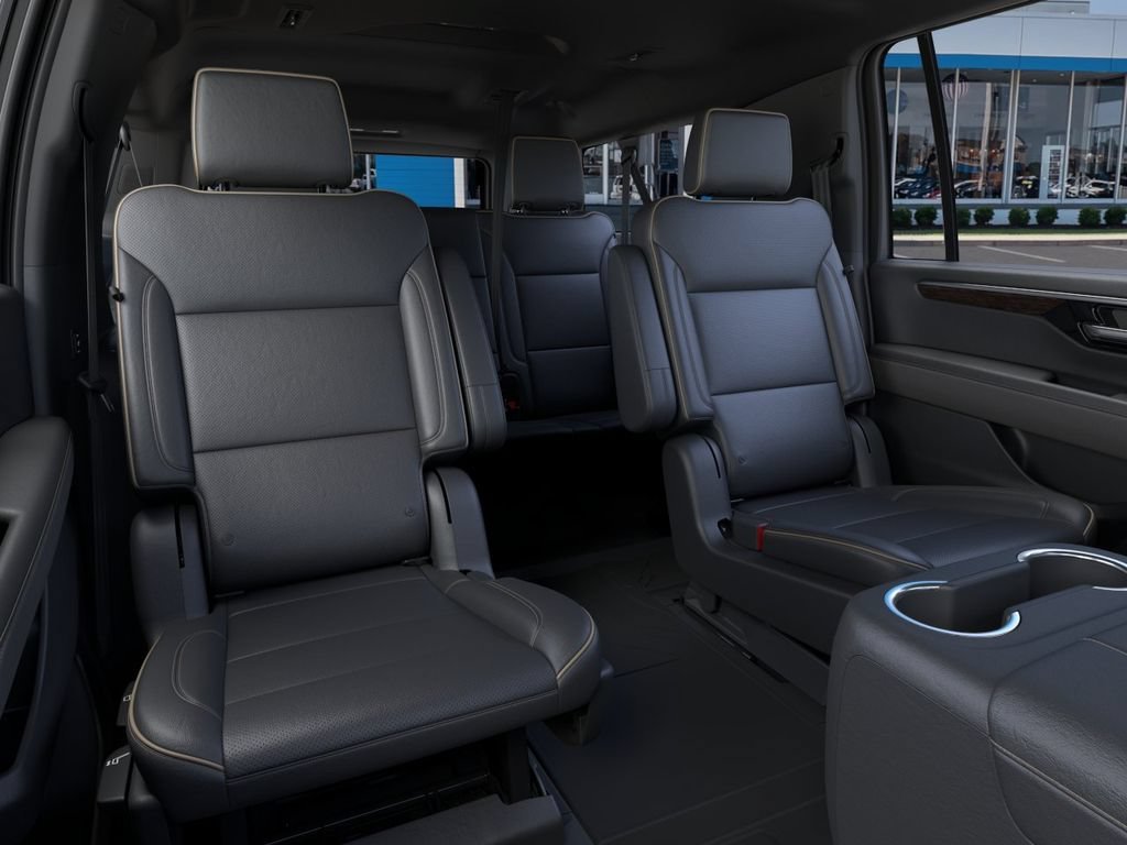 2026 Chevrolet Suburban Premier - Photo 17