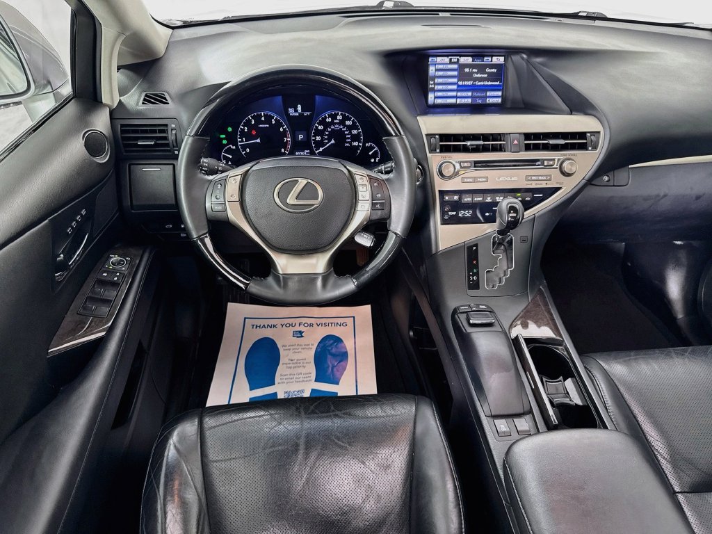 Used 2015 Silver Lexus 350 image 27