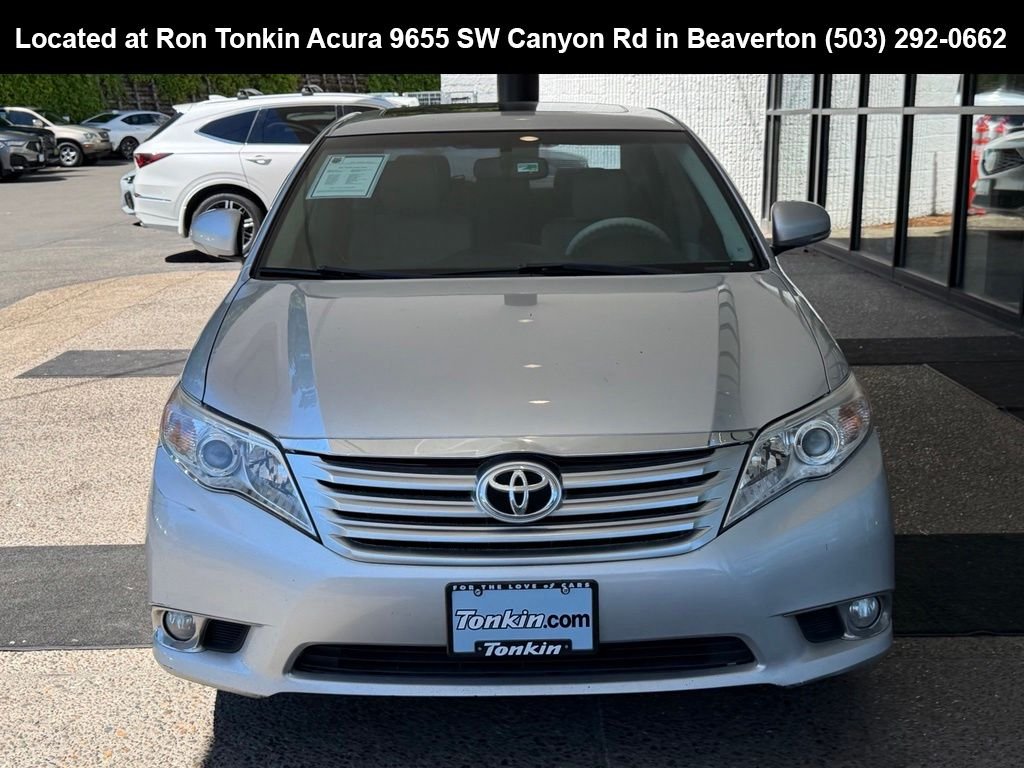 Used 2011 Classic Silver Metallic Toyota Base image 3