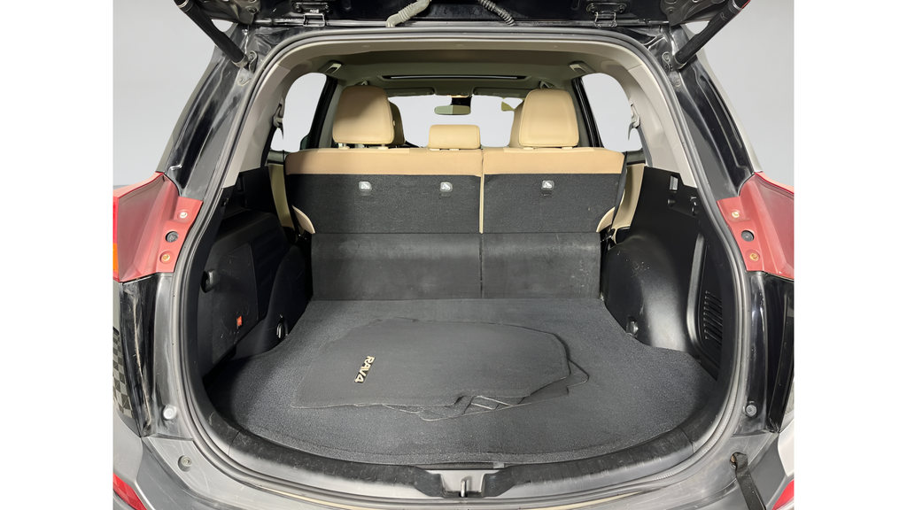 Used 2015 Black Toyota Limited image 20