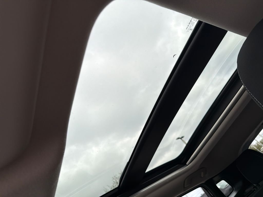 New 2026 Nissan Kicks SV 4D Sport Utility