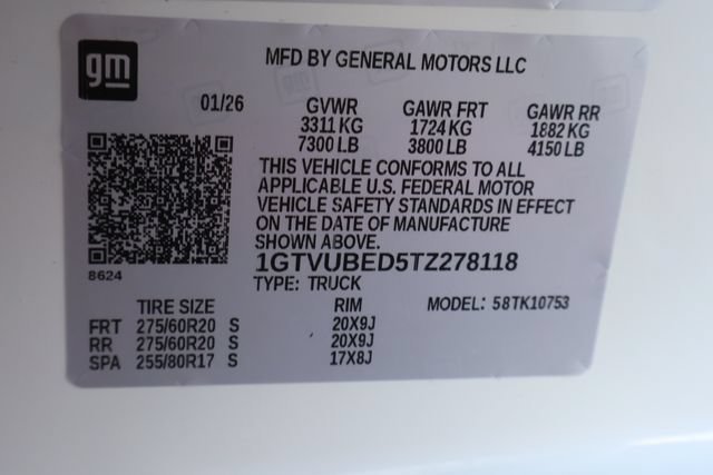 New 2026 Summit White GMC SLE image 29