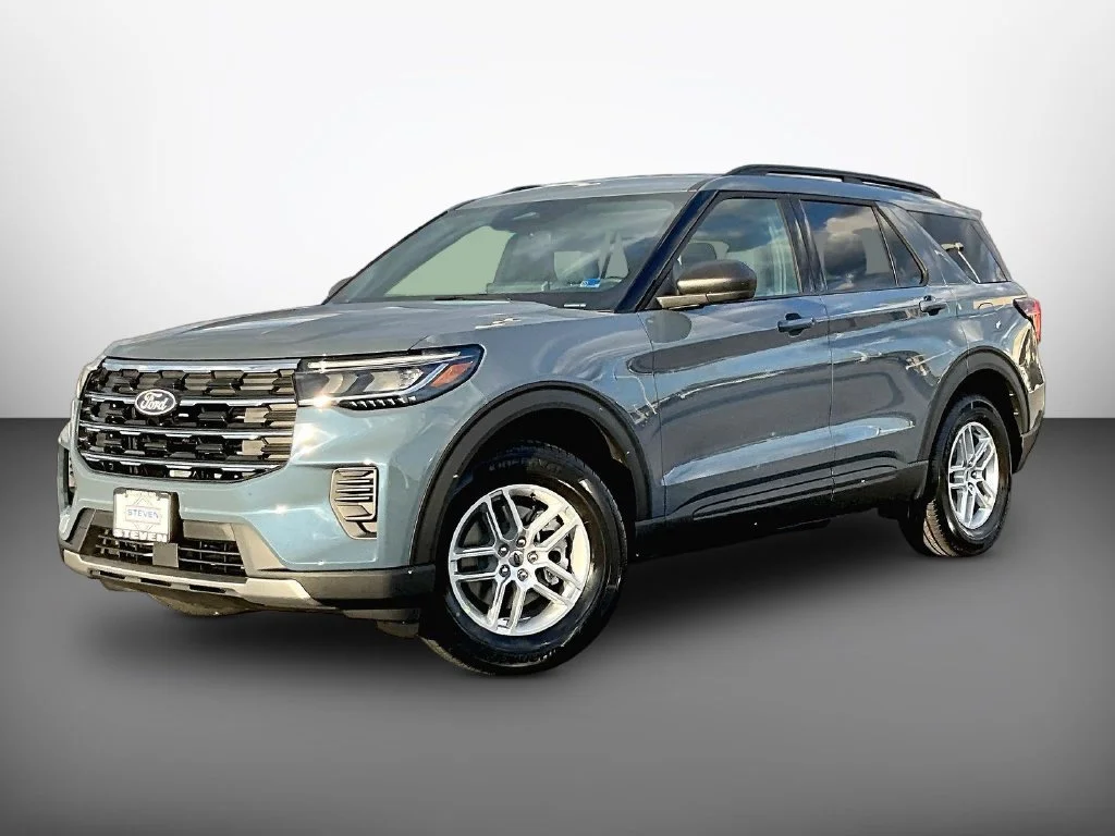 New 2027 Vapor Blue Metallic Ford Active image 2