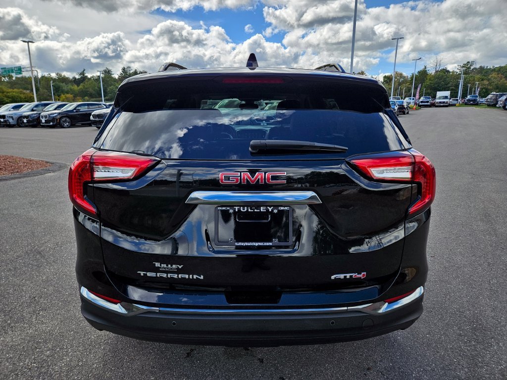 2024 GMC Terrain AT4 - Photo 6
