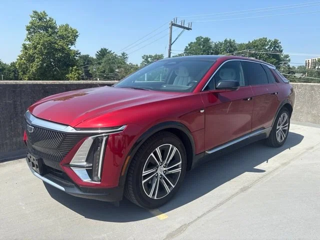 2024 Cadillac Lyriq Luxury 2 AWD's photo
