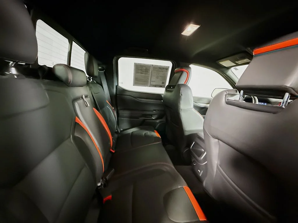 Used 2024 AZURE GRAY MET TRI-COAT Ford Raptor image 24