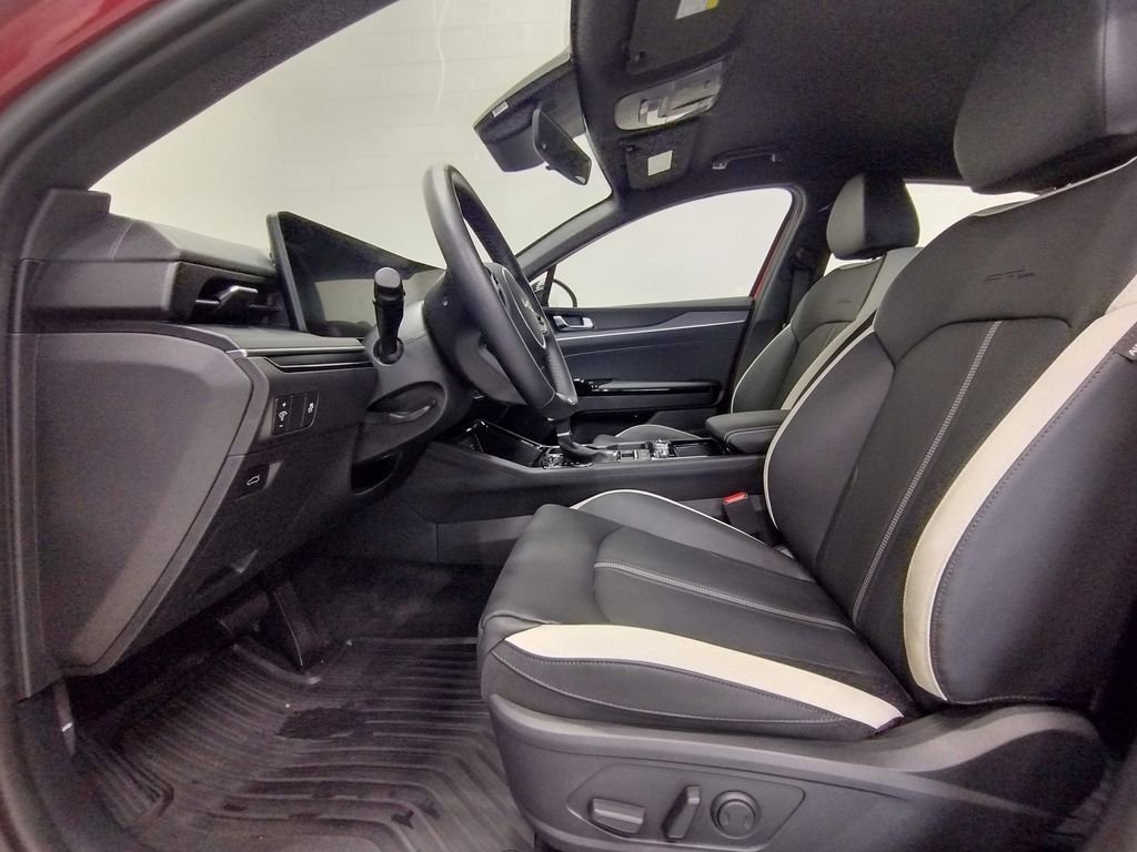 Used 2025 Red Kia GT-Line image 20
