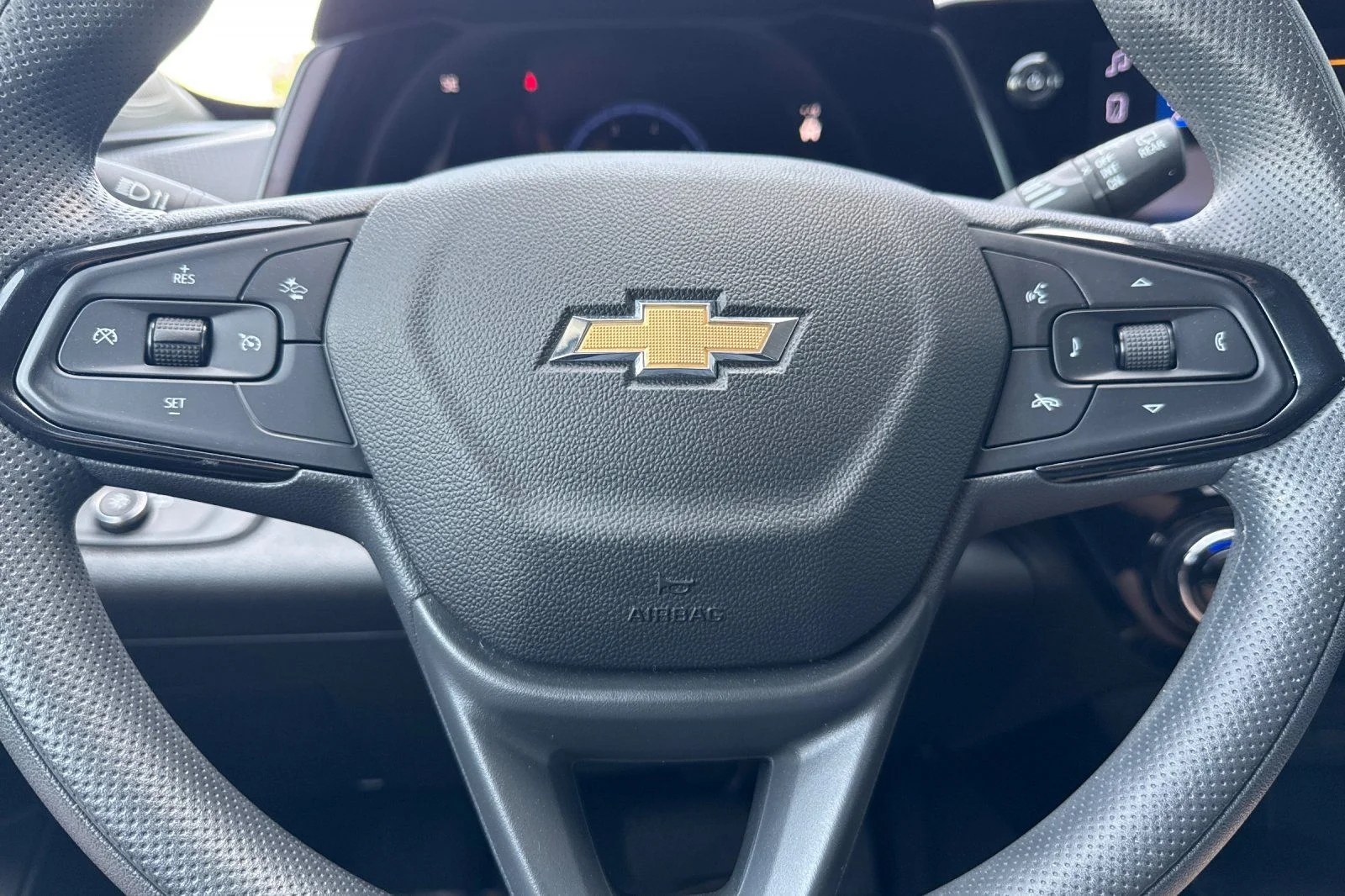 Used 2025 Blue Chevrolet LT image 21