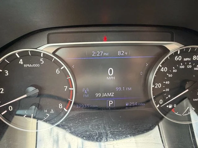 Used 2025 Gray Nissan 2.5 SV image 21