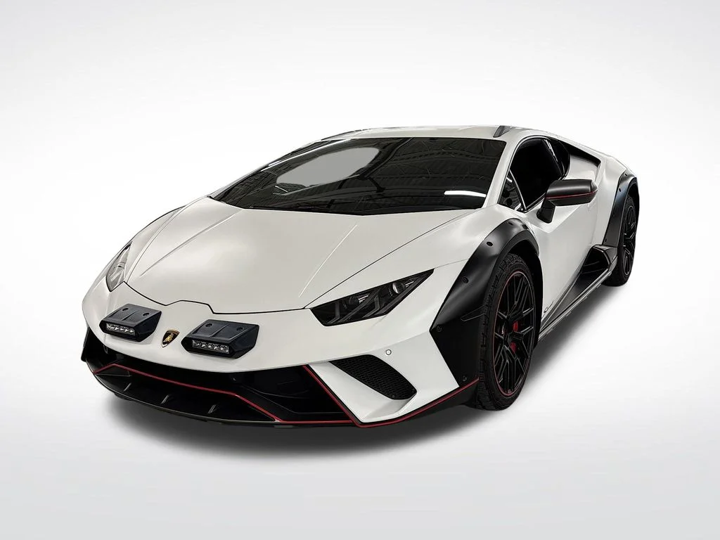2023 Lamborghini Huracan Sterrato's photo