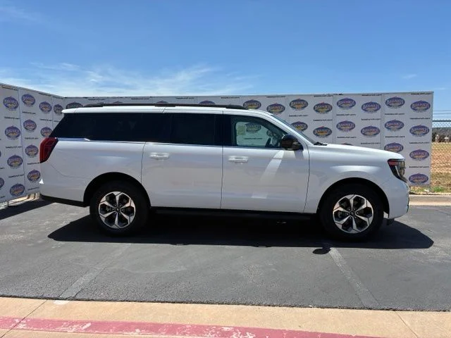 New 2027 Star White Metallic Tri-Coat Ford Active image 1