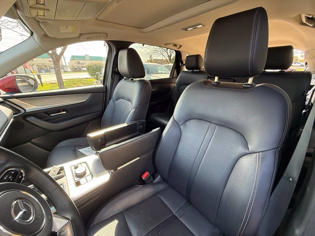 Used 2024 Red Mazda Preferred image 25