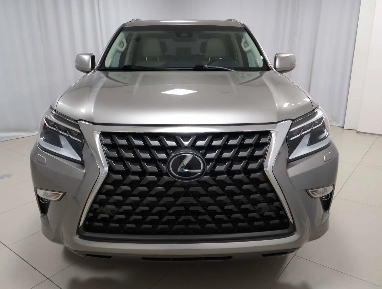 Used 2020 Silver Lexus GX 460 Premium image 8