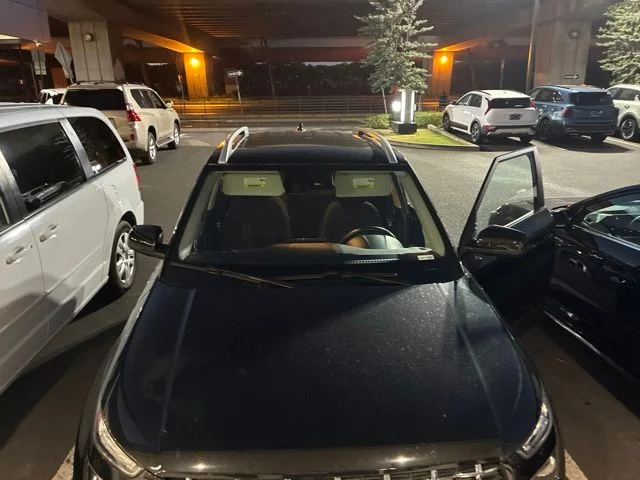 Used 2022 Black Hyundai SEL image 6