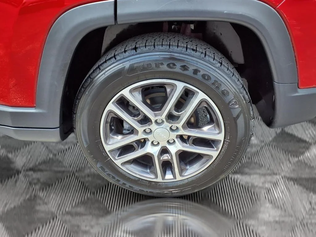 Certified Used 2020 Red Jeep Latitude image 21