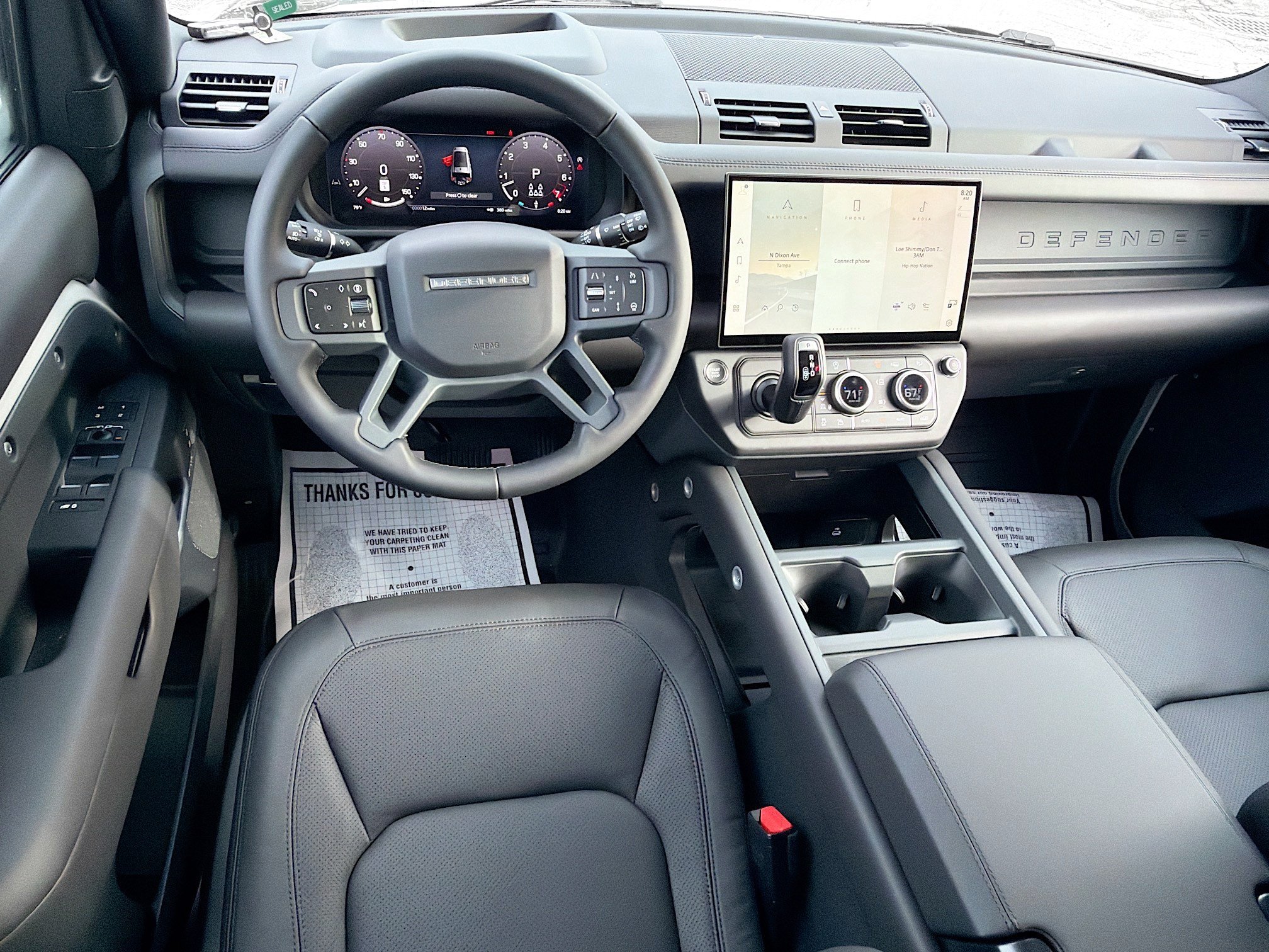 New 2026 Borasco Grey Land Rover X-Dynamic SE image 17
