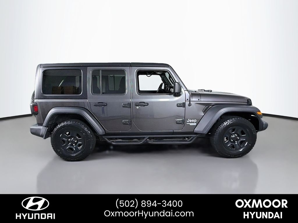 Used 2018 Granite Crystal Metallic Clearcoat Jeep Sport image 8
