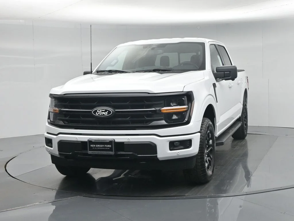 New 2026 Oxford White Ford XLT image 58
