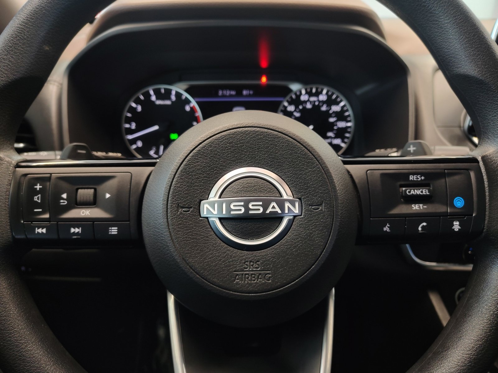 Used 2023 Super Black Nissan SV image 17