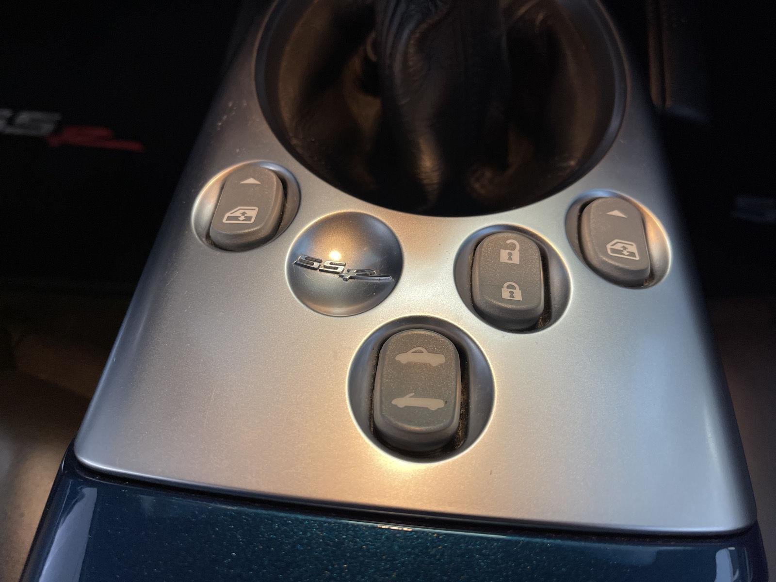 Used 2005 Aqua Blur Metallic Chevrolet LS image 18